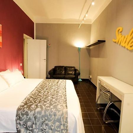 Lovely 2 Bedroom Apartment-6 Pax By Yourhost Rome Bagian luar foto